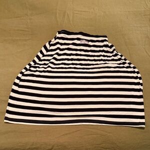 Black and White Striped 4-in-1 nursing cover